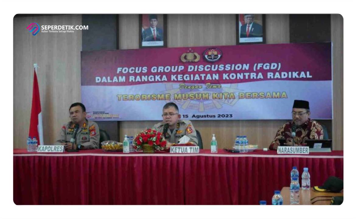 Forum Group Discussion (FGD) Kontra Radikalisme digelar Tim Divisi Humas (Divhumas) Polri yang dipimpin AKBP Rachmat Sumekar di Markas Komando (Mako) Polres Sigi Polda Sulteng. FOTO : Istimewa