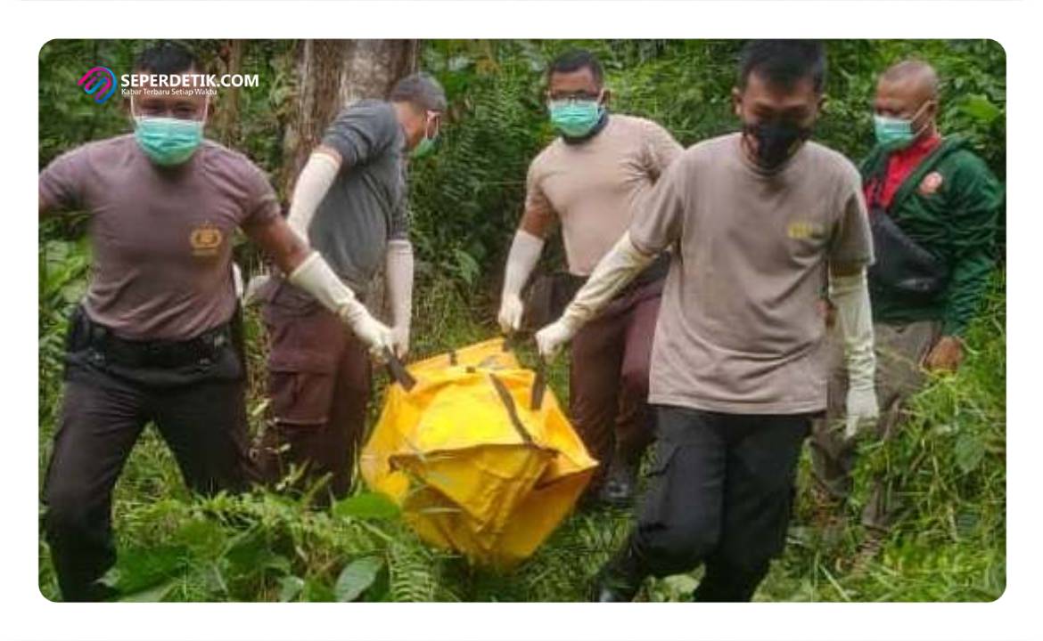 Personel Polsek Mori Atas tiba di TKP penemuan mayat tersebut langsung melakukan Olah TKP dan langsung mengevakuasi Mayat tersebut ke Puskesmas Tomata. FOTO : Istimewa
