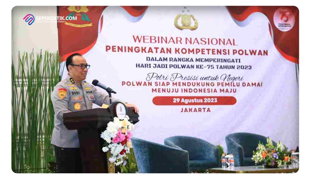 Asisten Kapolri bidang SDM (As SDM) Irjen. Pol. Dedi Prasetyo dalam sambutannya di diskusi HUT Polwan. FOTO : Istimewa