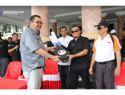 Para Camat Di Kabupaten Parigi Moutong Dapat Mobil Baru