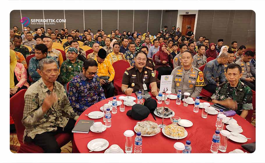 Sekda Zulfinasran Hadiri Forkopimda Provinsi, Forkopimda Kab/Kota, dan Forkopimcam | Diskominfo Parimo