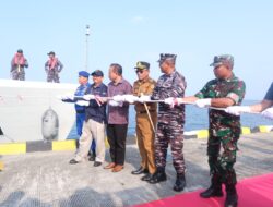 Asisten ll Resmi Melepas Tim Ekspedisi Rupiah Berdaulat di Pelabuhan Kelas lll Parigi