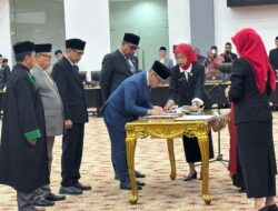 Syarifuddin Hafid Resmi Dilantik Sebagai Wakil Ketua II DPRD Sulawesi Tengah