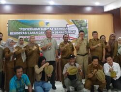 Asosiasi Kelompok, Petani dan Industri Durian Ikut Kegiatan Penyerahan