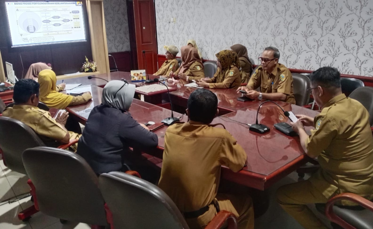 Pemda Parimo Mengikuti Rapat Koordinasi Tim Pengendalian Inflasi Daerah Oleh Kemendagri