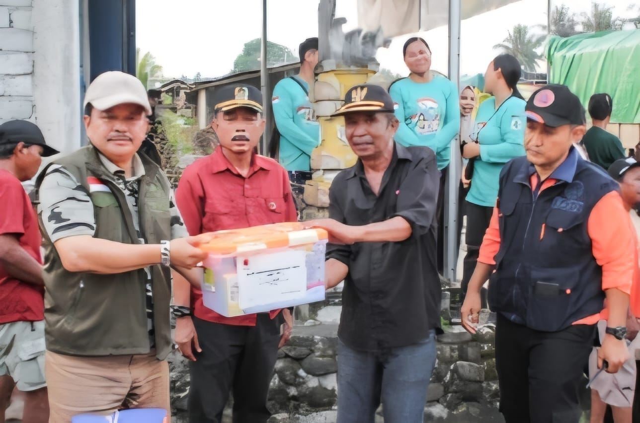 Wakil Bupati Parimo, Turun Langsung Tinjau Jembatan Amruk di Desa Maleali