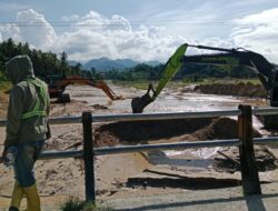 Koperasi Tambang Tunjukkan Aksi Nyata: Sigap Tangani Banjir di Desa Air Panas