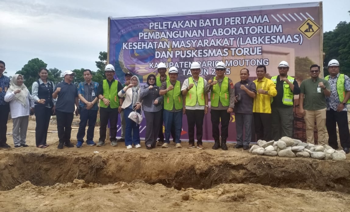 Peletakkan Batu Pertama Pembangunan Labkesmas dan Puskesmas Torue