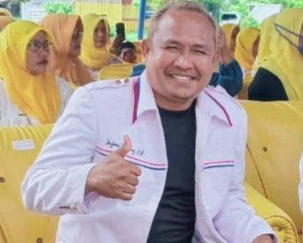 Sekertaris DPC BRNR Kabupaten Parigi Moutong Arjoni Telong SE