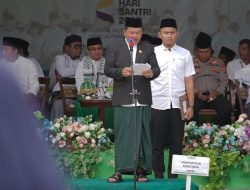 Wabup Abdul Sahid Bacakan Amanat Menteri Agama pada Peringatan Hari Santri Nasional 2025 di Ponpes Lisaanul Arab
